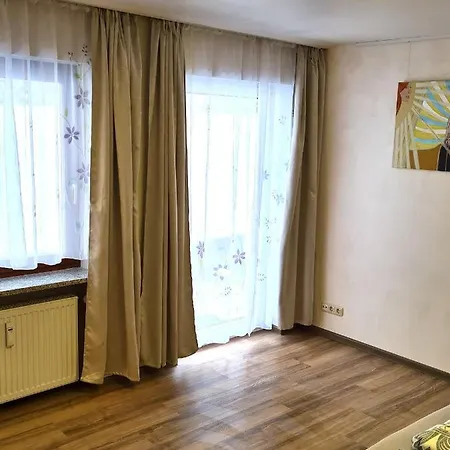 Ferienwohnung Jeremy Apartment
